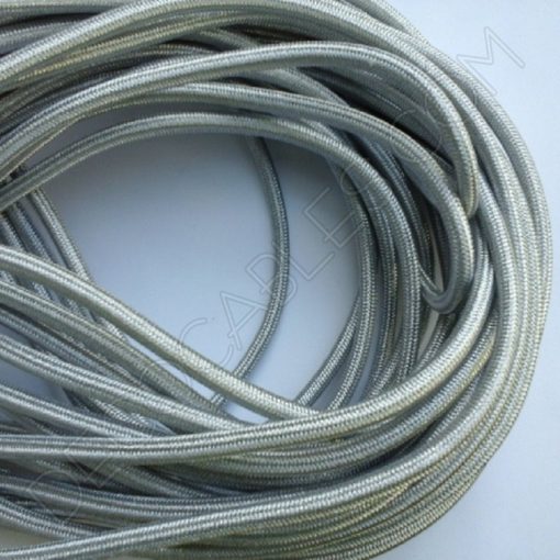 Cable eléctrico redondo metálico de color plata